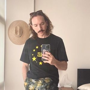 Meet your Posher, Jeffrey